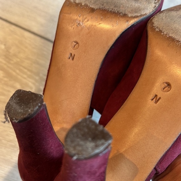 SAKS Fifth Avenue Burgundy Suede Peep Toe Slingback Heel Size 7 - Picture 8 of 12